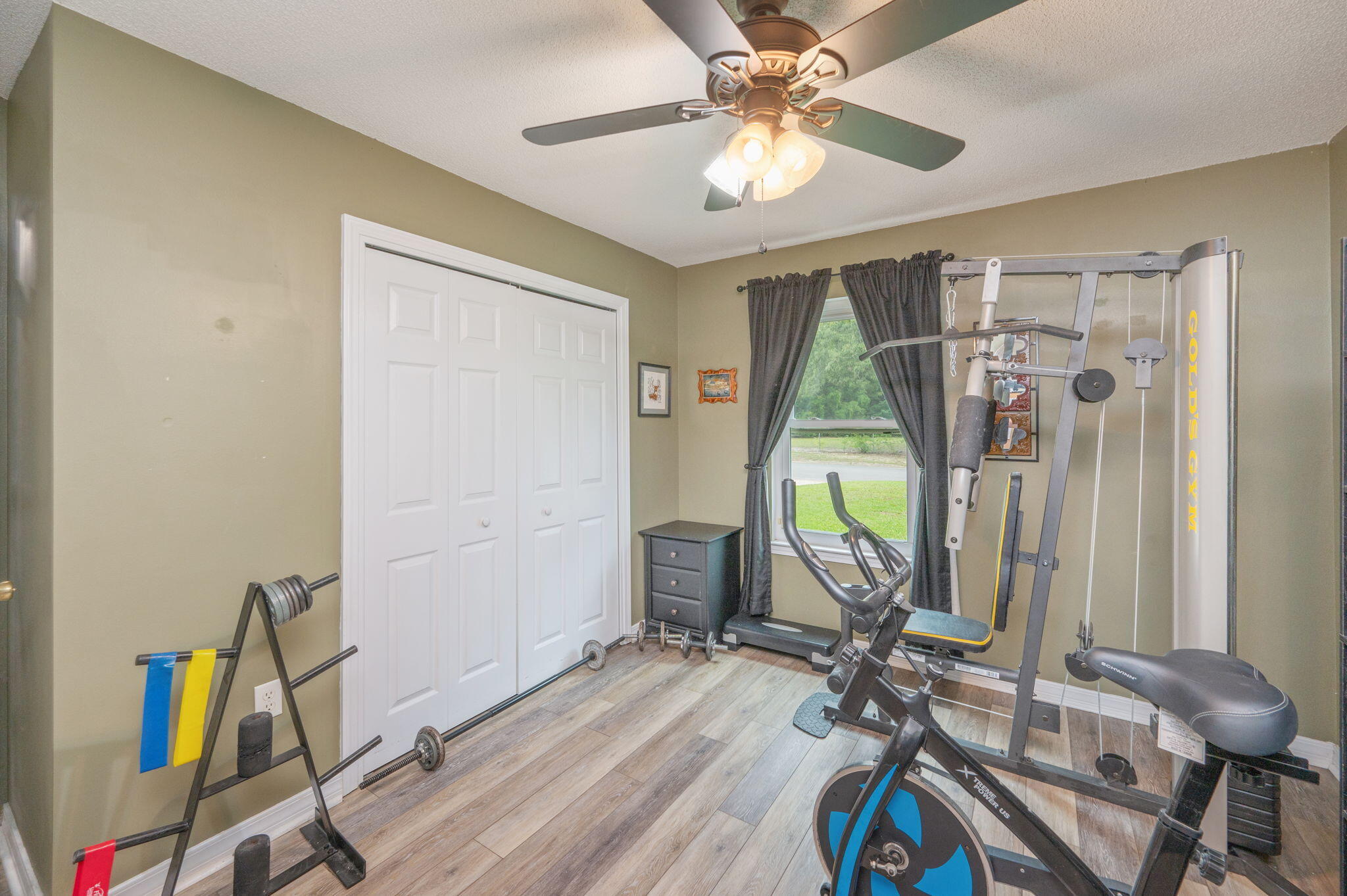 163 Jones Road Crestview, FL 32536 - Photo 6 of 34 9-web-or-mls-163-jones-rd