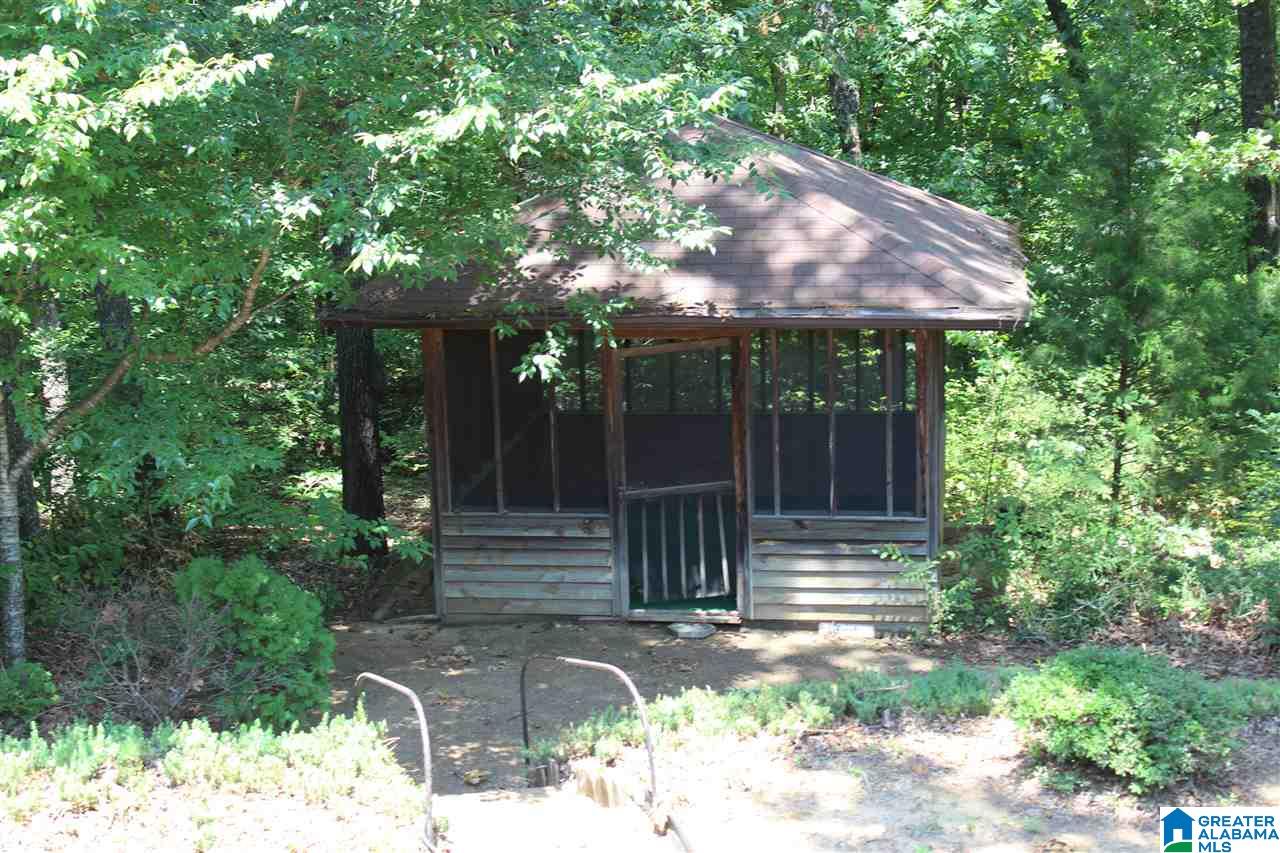 993 Comanche Trail Anniston, AL 36206 - Photo 9 of 47