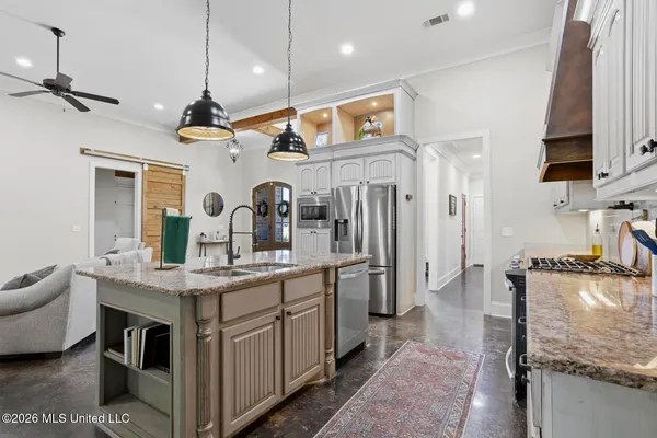 $420,000 | 1108 Belle Oak Drive, Brandon, MS 39042