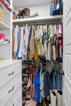 $420,000 | 1108 Belle Oak Drive, Brandon, MS 39042