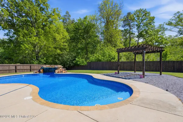 $420,000 | 1108 Belle Oak Drive, Brandon, MS 39042