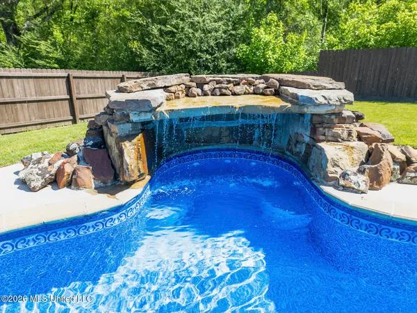 $420,000 | 1108 Belle Oak Drive, Brandon, MS 39042