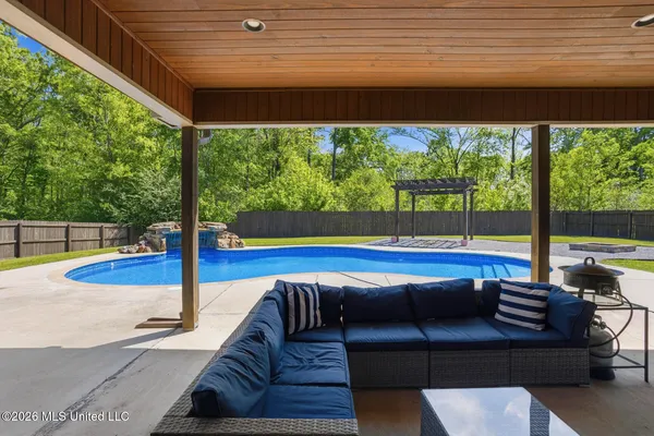 $420,000 | 1108 Belle Oak Drive, Brandon, MS 39042