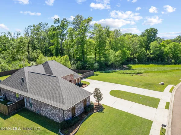 $420,000 | 1108 Belle Oak Drive, Brandon, MS 39042