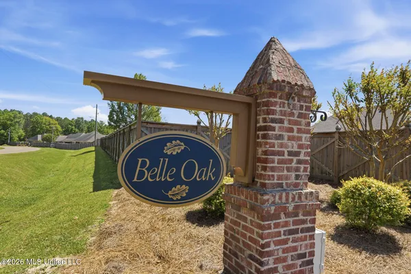 $420,000 | 1108 Belle Oak Drive, Brandon, MS 39042