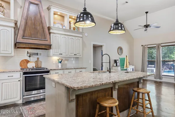 $420,000 | 1108 Belle Oak Drive, Brandon, MS 39042