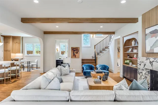 a outdoor living space with furniture and garden view