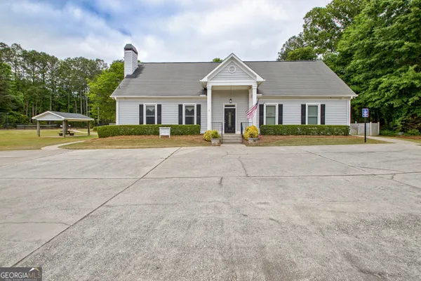 $325,000 | 55 Woodgate Drive, Fayetteville, GA 30214