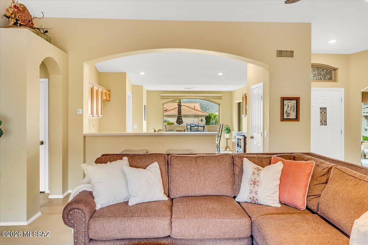 35854 Mesa Ridge Drive Tucson, AZ 85739 - Photo 8 of 37