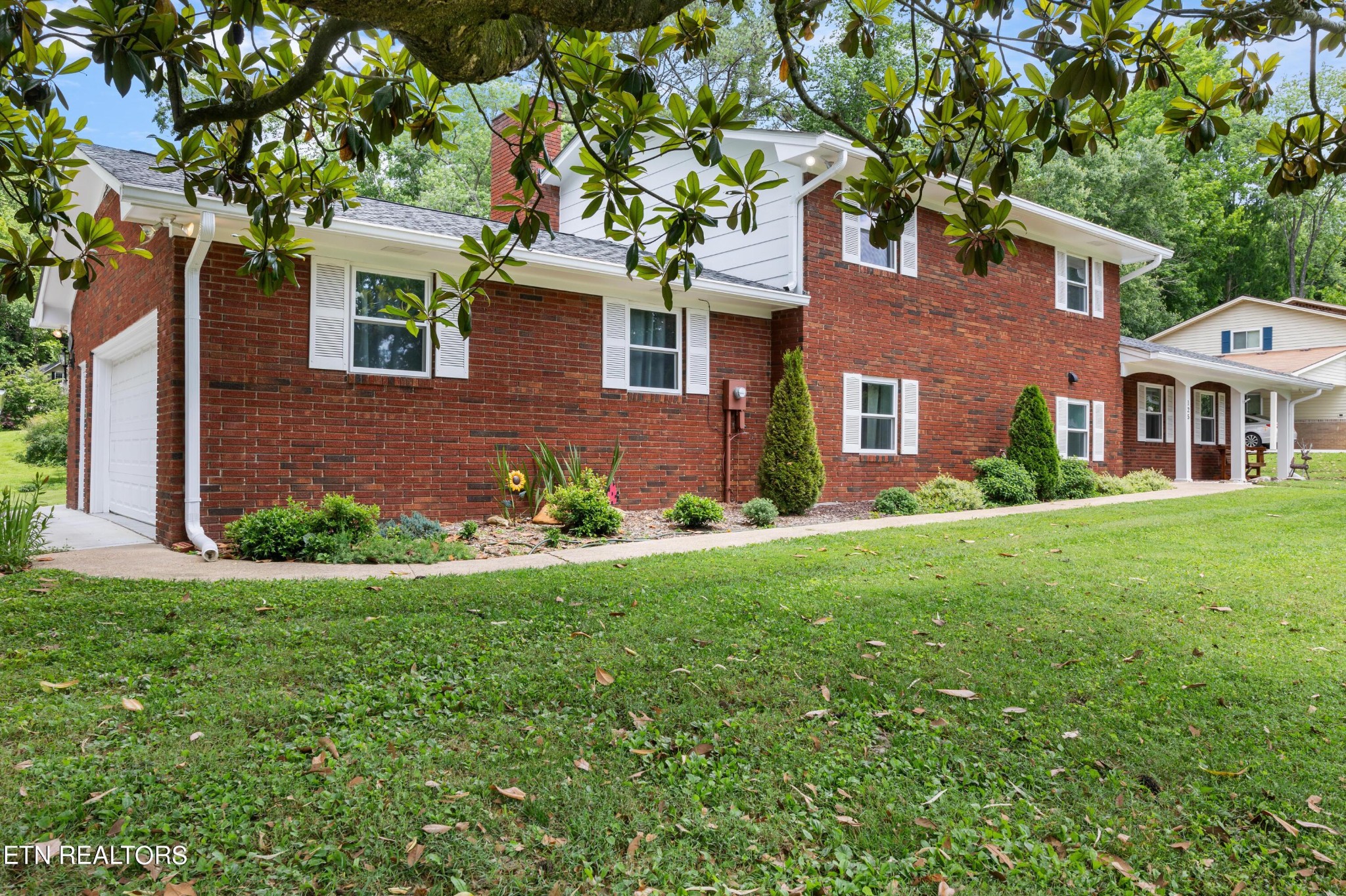 125 Balboa Circle Oak Ridge, TN 37830 - Photo 3 of 32