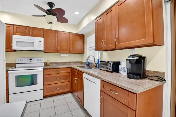 $475,000 | 14651 Hideaway Lane, Delray Beach, FL 33484
