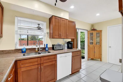 $475,000 | 14651 Hideaway Lane, Delray Beach, FL 33484