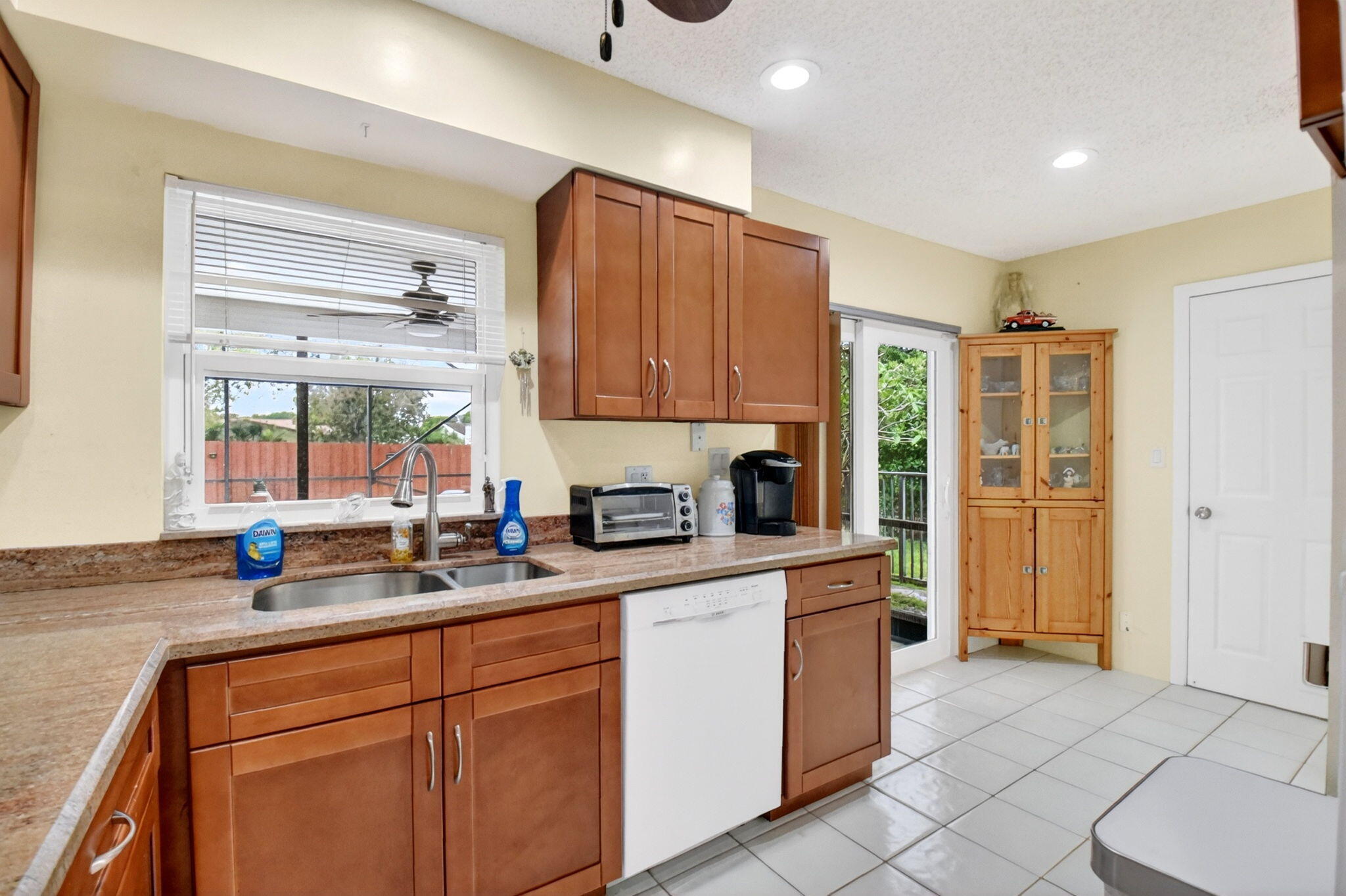 14651 Hideaway Lane Delray Beach, FL 33484 - Photo 20 of 65 20-web-or-mls-DSC_0025
