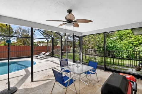 $475,000 | 14651 Hideaway Lane, Delray Beach, FL 33484
