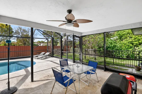$475,000 | 14651 Hideaway Lane, Delray Beach, FL 33484