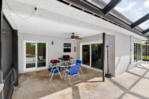 $475,000 | 14651 Hideaway Lane, Delray Beach, FL 33484