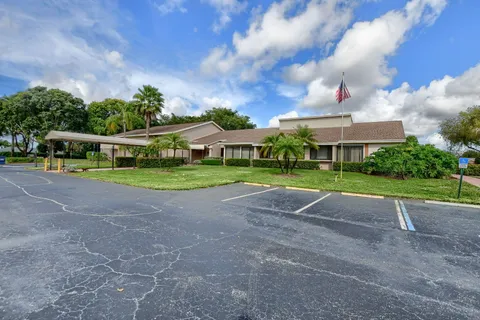 $475,000 | 14651 Hideaway Lane, Delray Beach, FL 33484