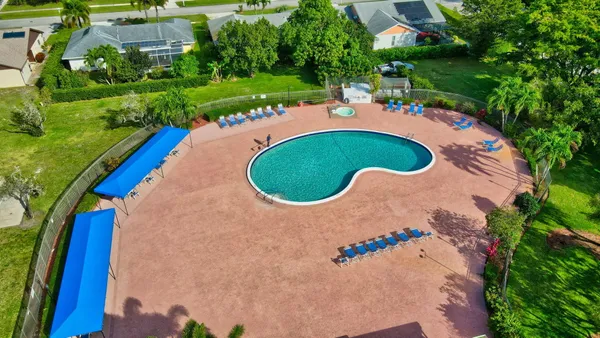 $475,000 | 14651 Hideaway Lane, Delray Beach, FL 33484