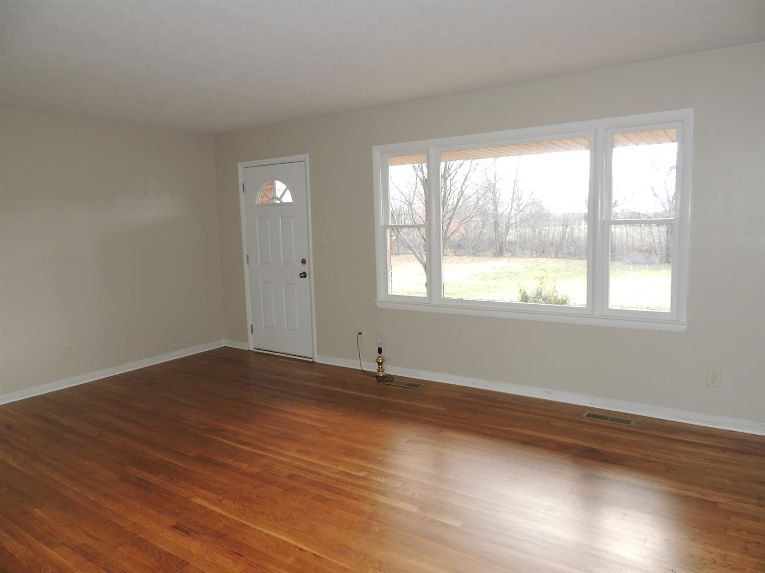 213 Austerlitz Road Paris, KY 40361 - Photo 7 of 14 Photo 7