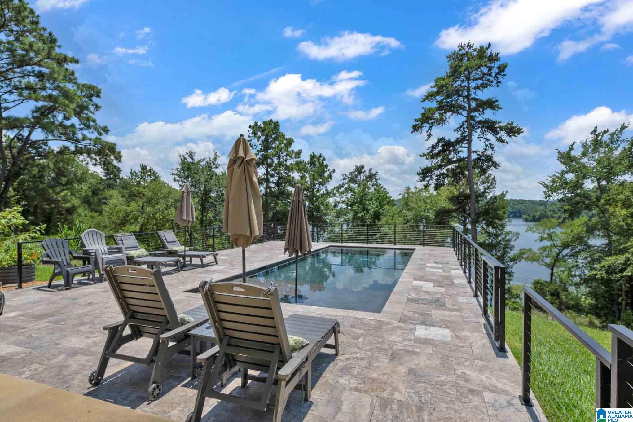 25 Trevas Point Ohatchee, AL 36271 - Photo 12 of 90