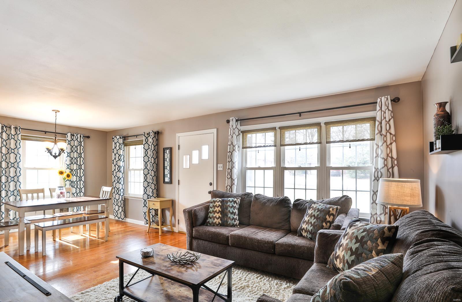 944 Schulte Road St. Louis, MO 63146 - Photo 7 of 29 Gallery Image 7