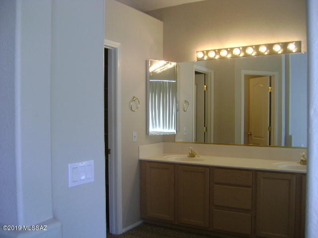 9017 East Rainsage Street Tucson, AZ 85747 - Photo 8 of 15