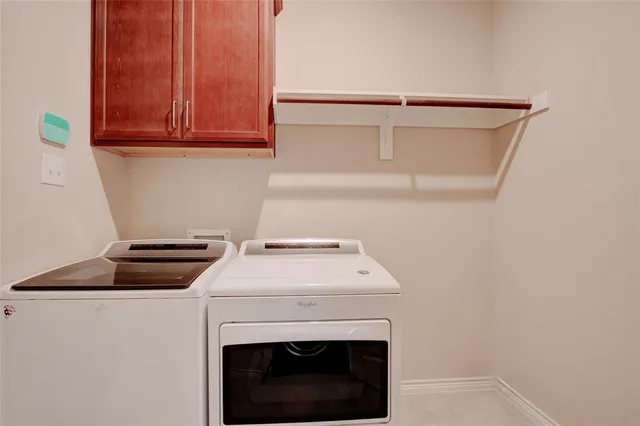 a close up view of washer and dryer