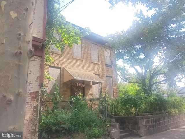 $250,000 | 512 Mrtn King Jr, Trenton, NJ 08628