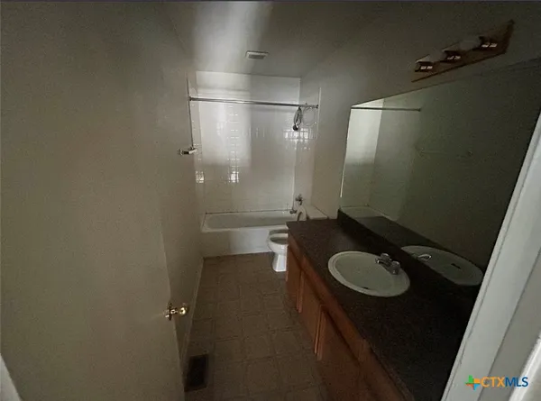 $797 | 1010 Lansberry Court, Unit C, Killeen, TX 76549