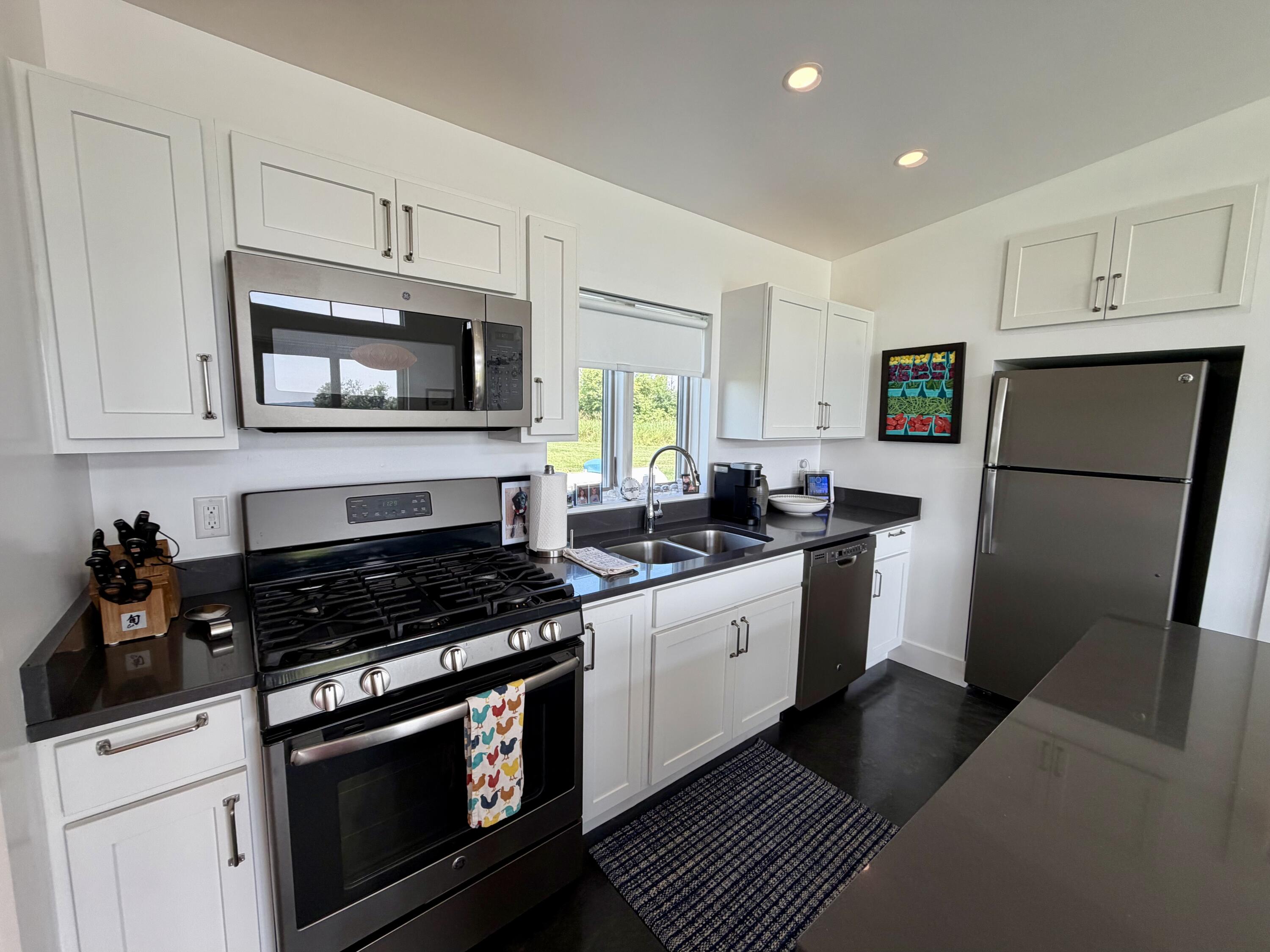 64 Dumont Road Champlain, NY 12919 - Photo 5 of 67