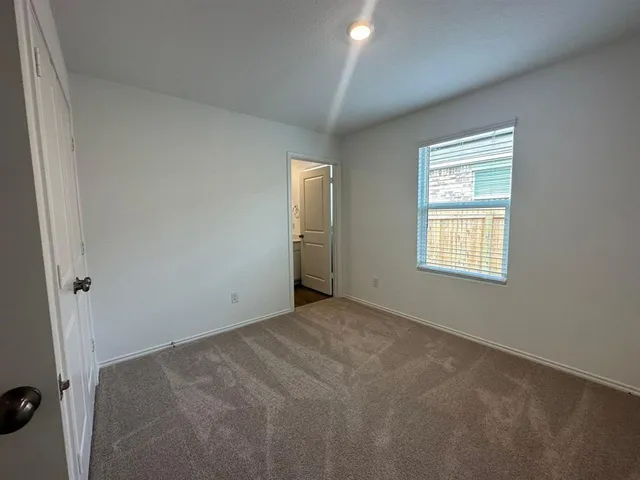 $2,150 | 121 Seminole Drive, San Marcos, TX 78666