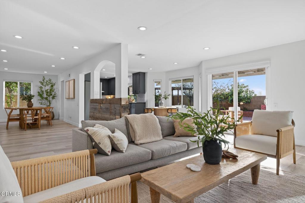 4975 North Buttercreek Road Moorpark, CA 93021 - Photo 18 of 47 a living room with furniture