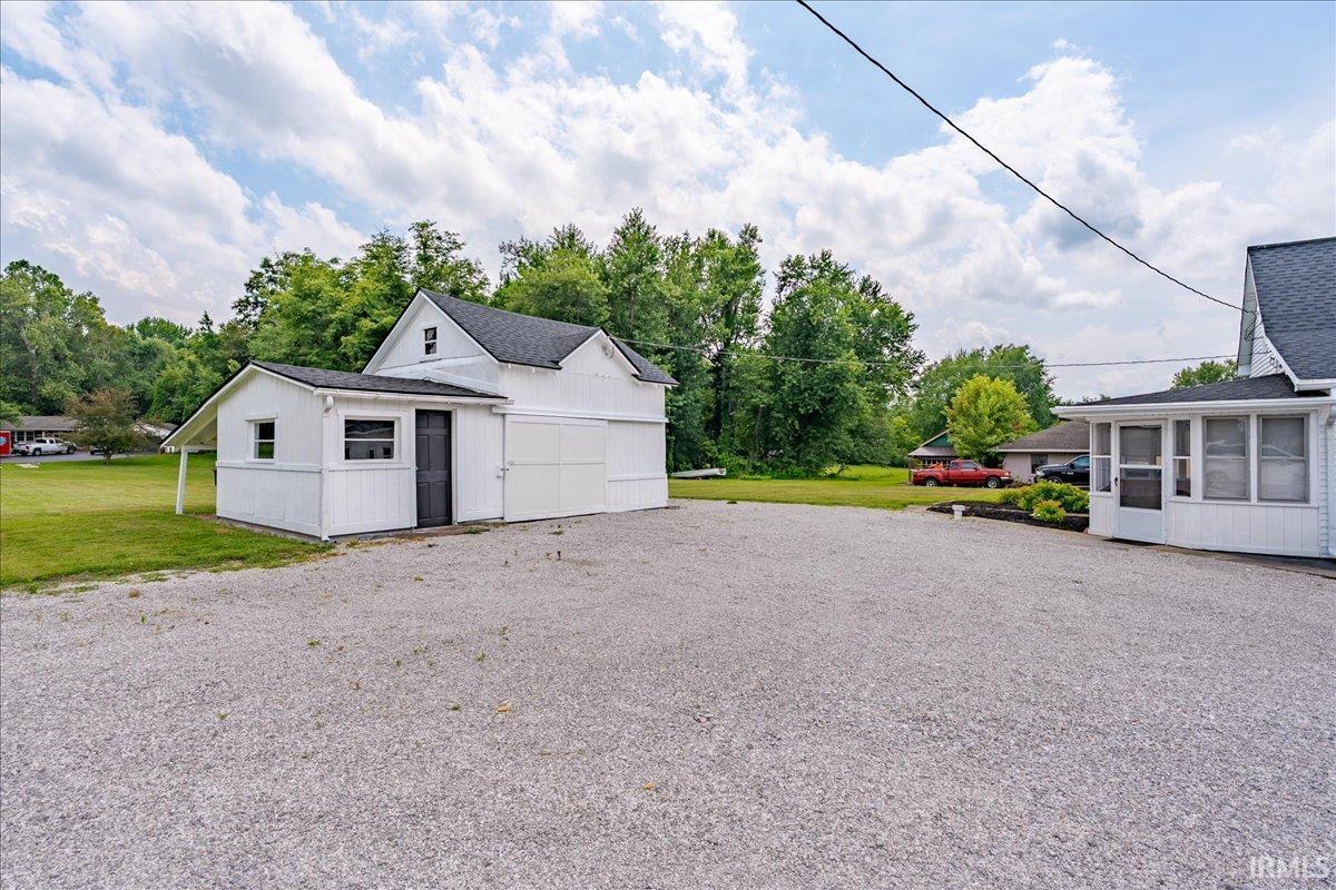2811 East Degonia Road Boonville, IN 47601 - Photo 38 of 46