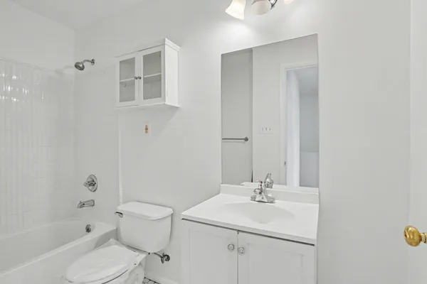 $325,000 | 143 Bourbon Court, Parkville, MD 21234