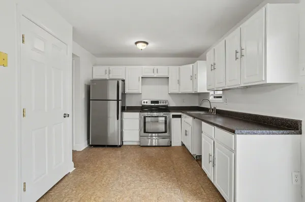 $325,000 | 143 Bourbon Court, Parkville, MD 21234