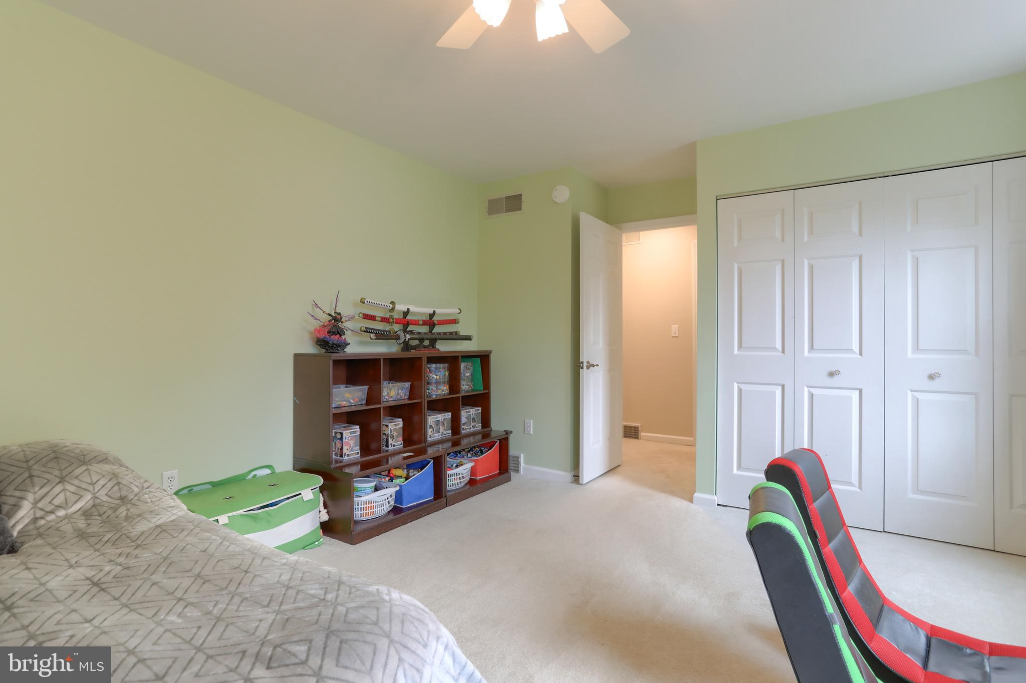 1090 Stonegate Road Hummelstown, PA 17036 - Photo 38 of 48 Gallery Image 38