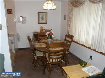3218 Rhett Road Philadelphia, PA 19154 - Photo 3 of 10 Dining Room