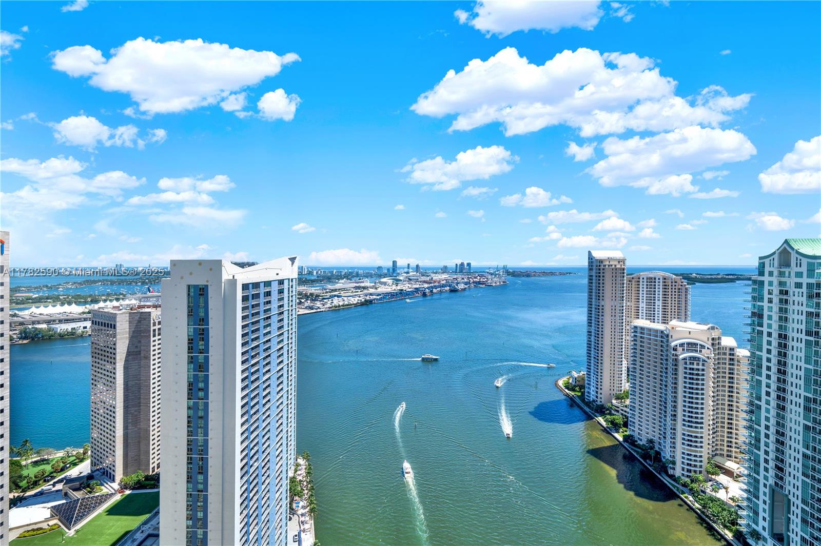 300 Biscayne Blvd Way, Unit 4101 Miami, FL 33131 - Photo 28 of 41