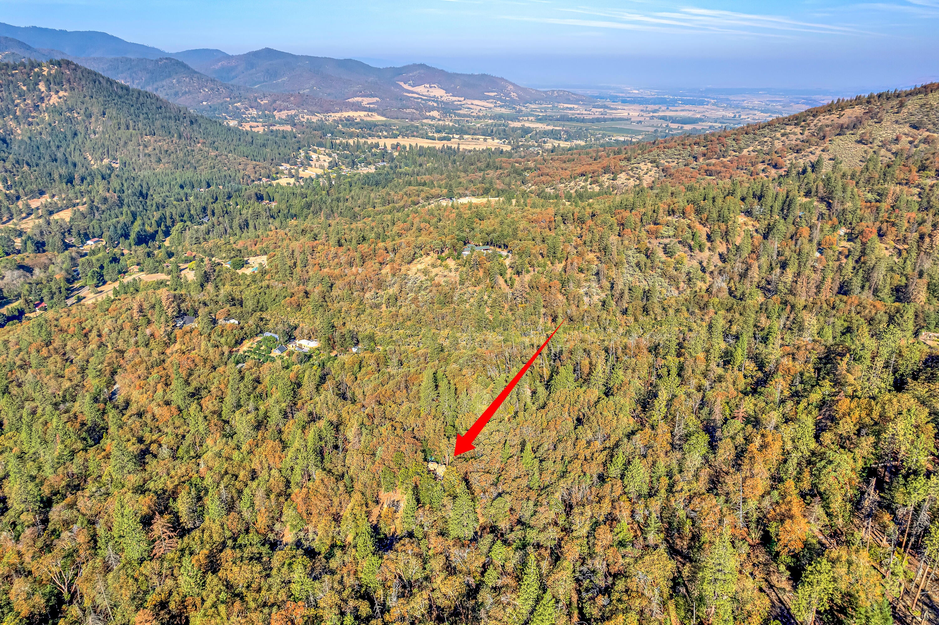 9647 Wagner Creek Road Talent, OR 97540 - Photo 2 of 29 9647 Wagner Creek Road, Talent, OR 97540