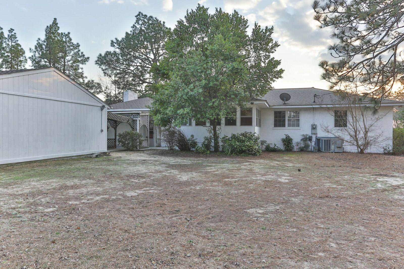211 Rosedale Lane Hamlet, NC 28345 - Photo 12 of 46 9