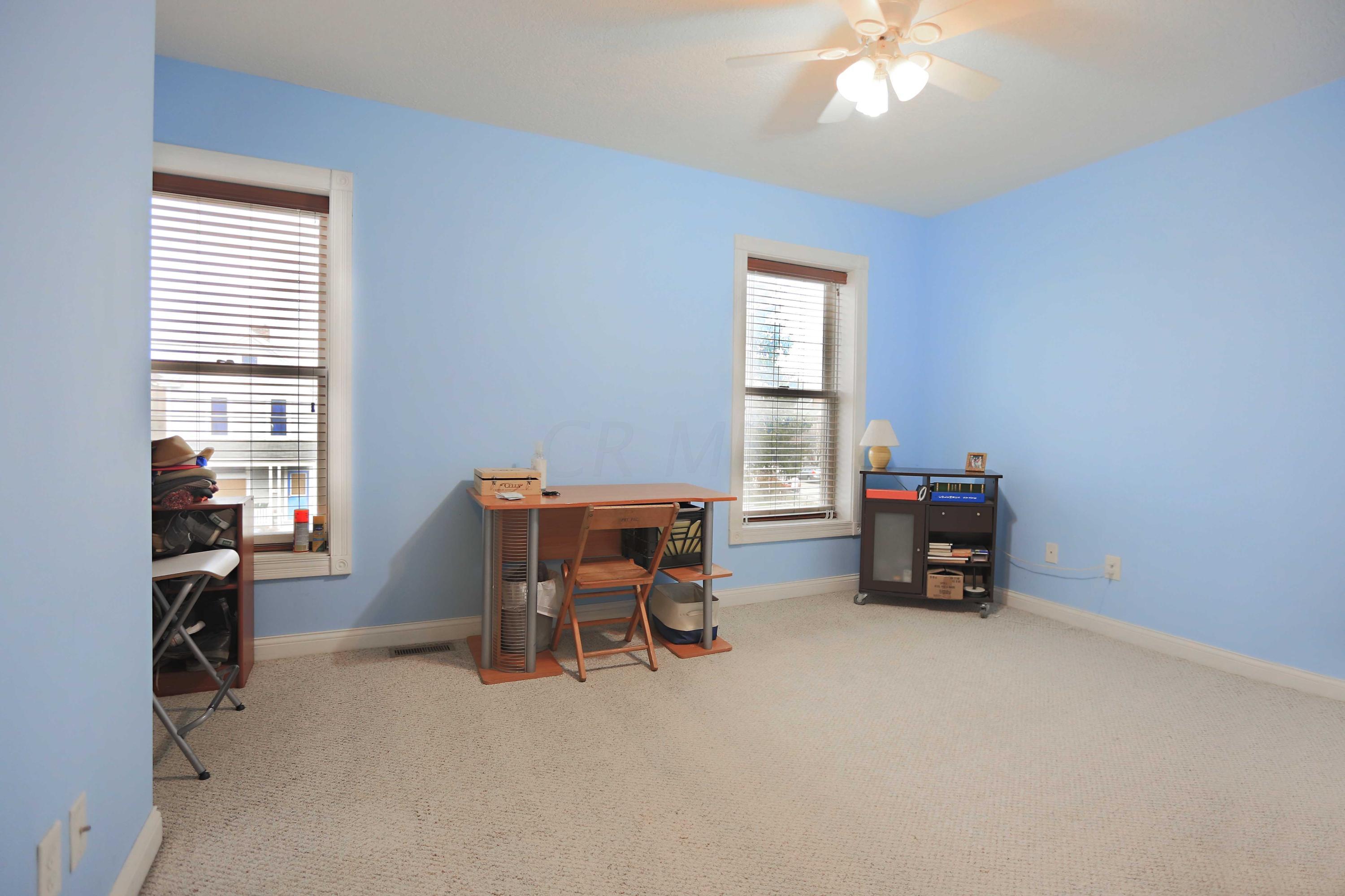 1141 Summit Street Columbus, OH 43201 - Photo 5 of 9