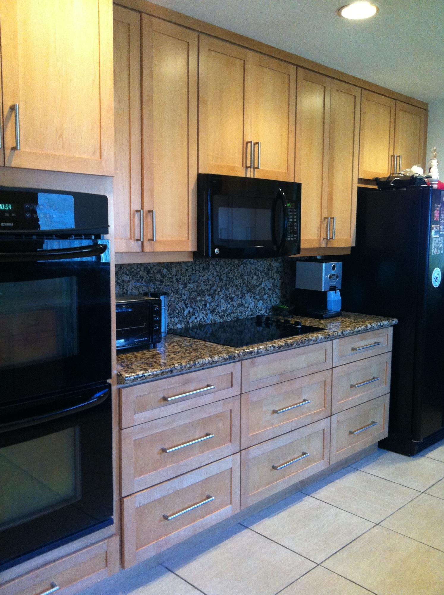7488 Malibu Crescent Boca Raton, FL 33433 - Photo 5 of 12 the kitchen
