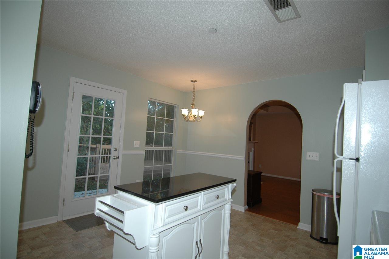 714 3rd Street Northeast Alabaster, AL 35007 - Photo 5 of 27