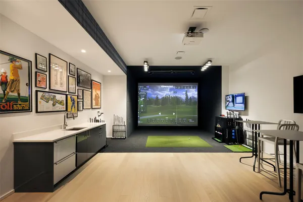 $5,750,000 | 8 South 4th Street, Unit PH3B | Williamsburg