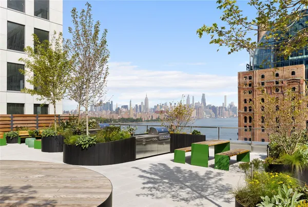 $5,750,000 | 8 South 4th Street, Unit PH3B | Williamsburg