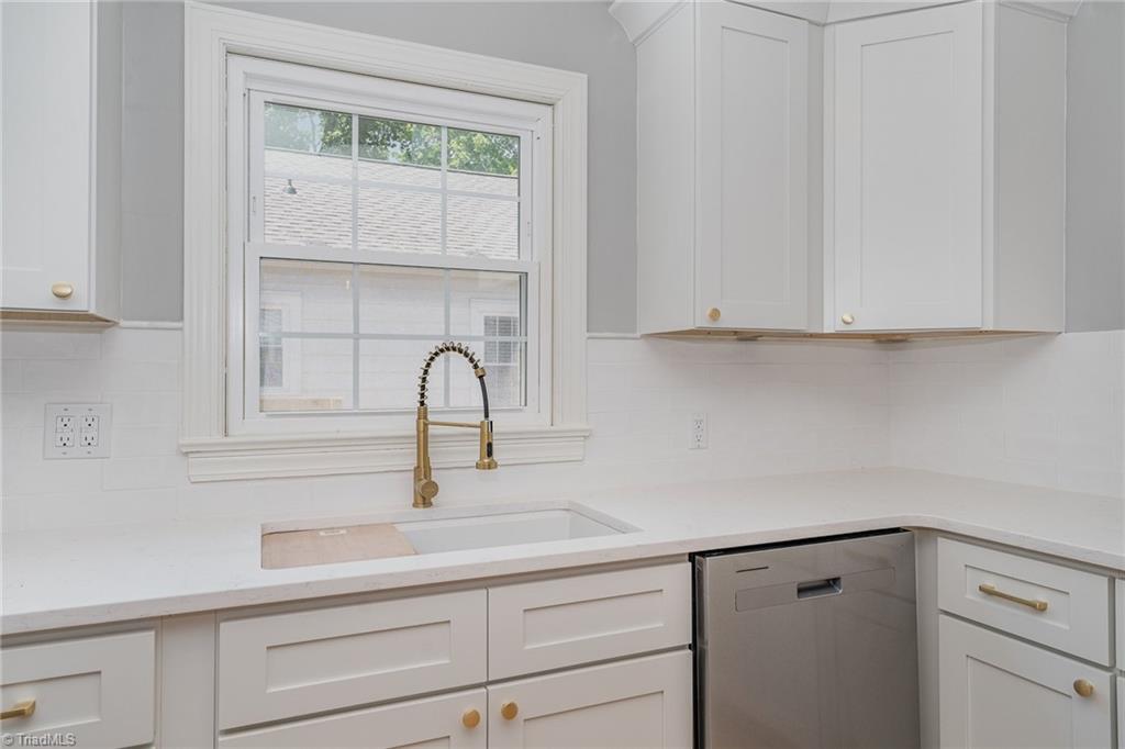 334 Ridgecrest Road Asheboro, NC 27203 - Photo 17 of 26 Gallery Image 17