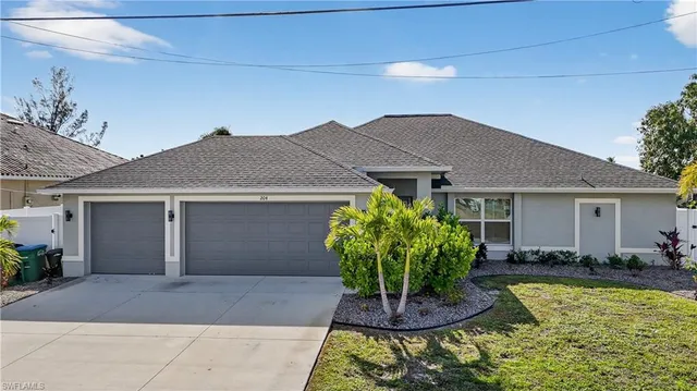 $599,000 | 204 Southwest 28th Street, Cape Coral, FL 33914