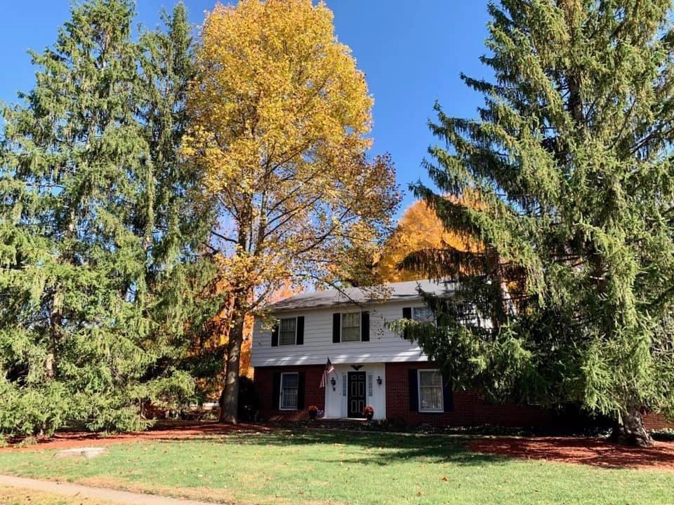 8749 Lancaster Road Indianapolis, IN 46260 - Photo 1 of 15 Gallery Image 1