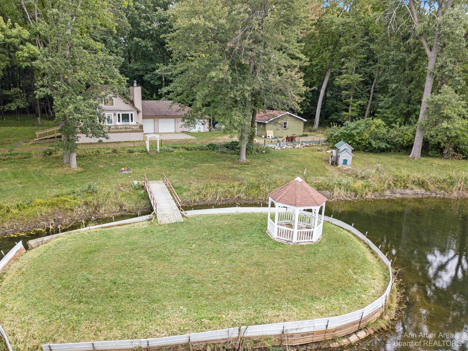 16980 Kane Road South Stockbridge, MI 49285 - Photo 3 of 24 Photo 3