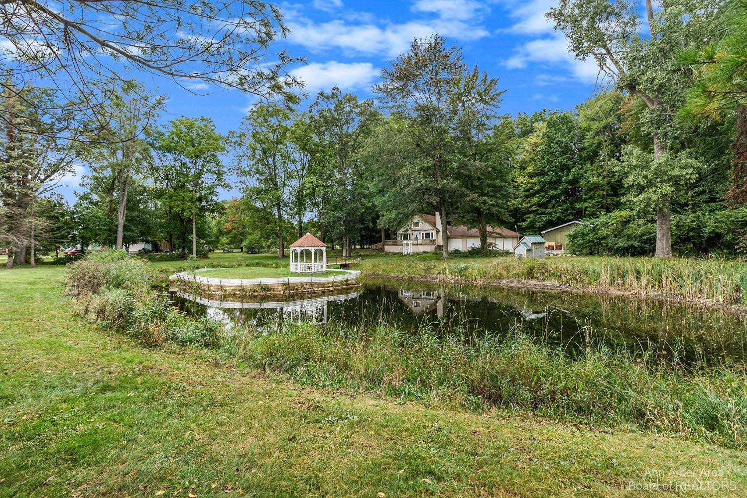 16980 Kane Road South Stockbridge, MI 49285 - Photo 5 of 24 Photo 5